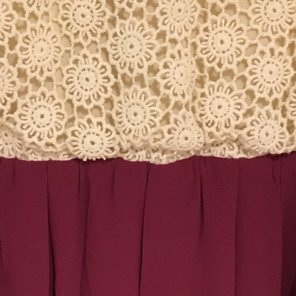 Francesca’s Cream and Berry Crochet Top Dress - Picture 3 of 3